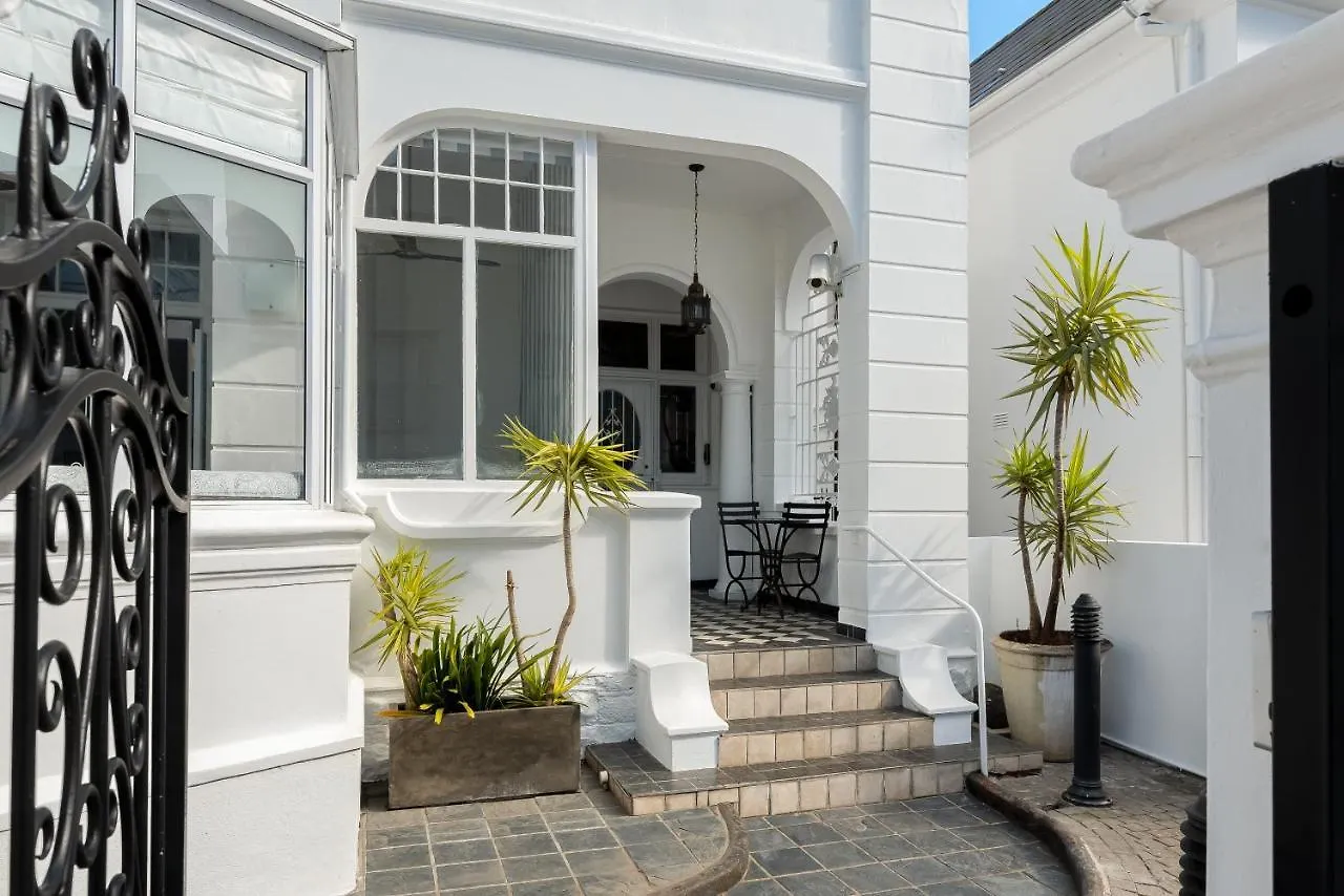 Neighbourgood Hill Suites Cape Town 0*,